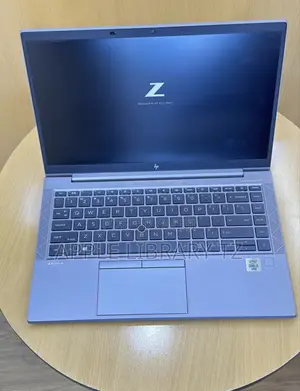 Laptop HP ZBook Firefly 14 G7 8GB Intel Core i5 SSD 256GB