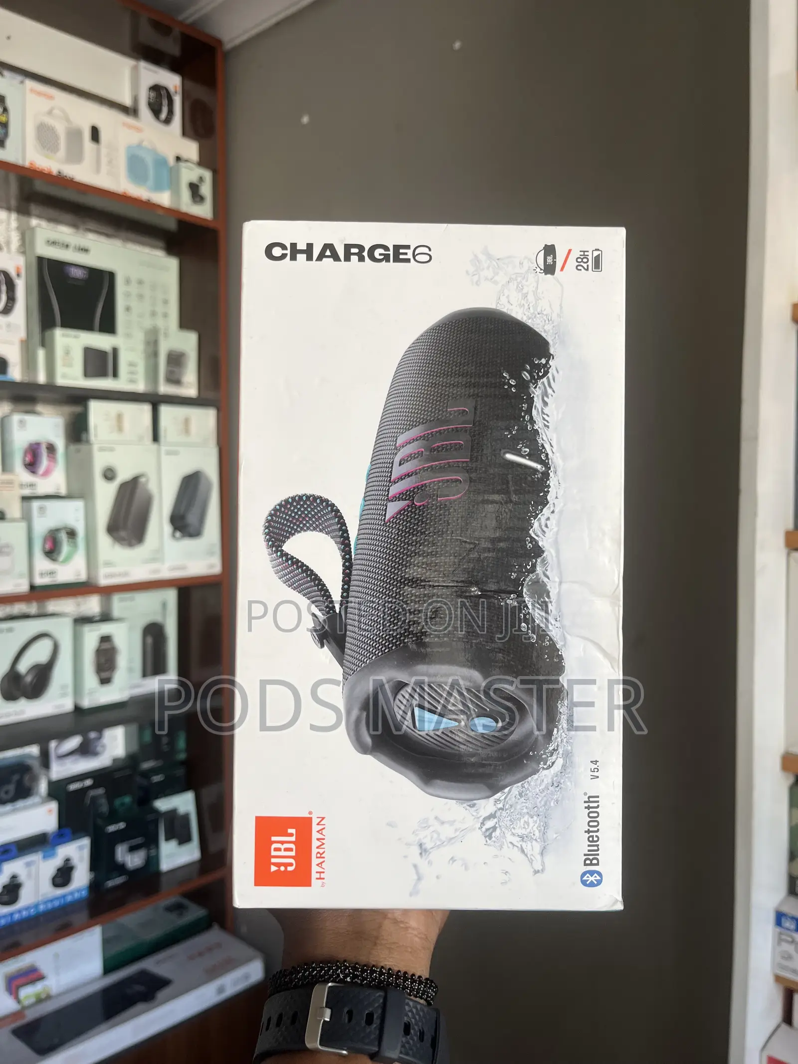 JBL Charge 6