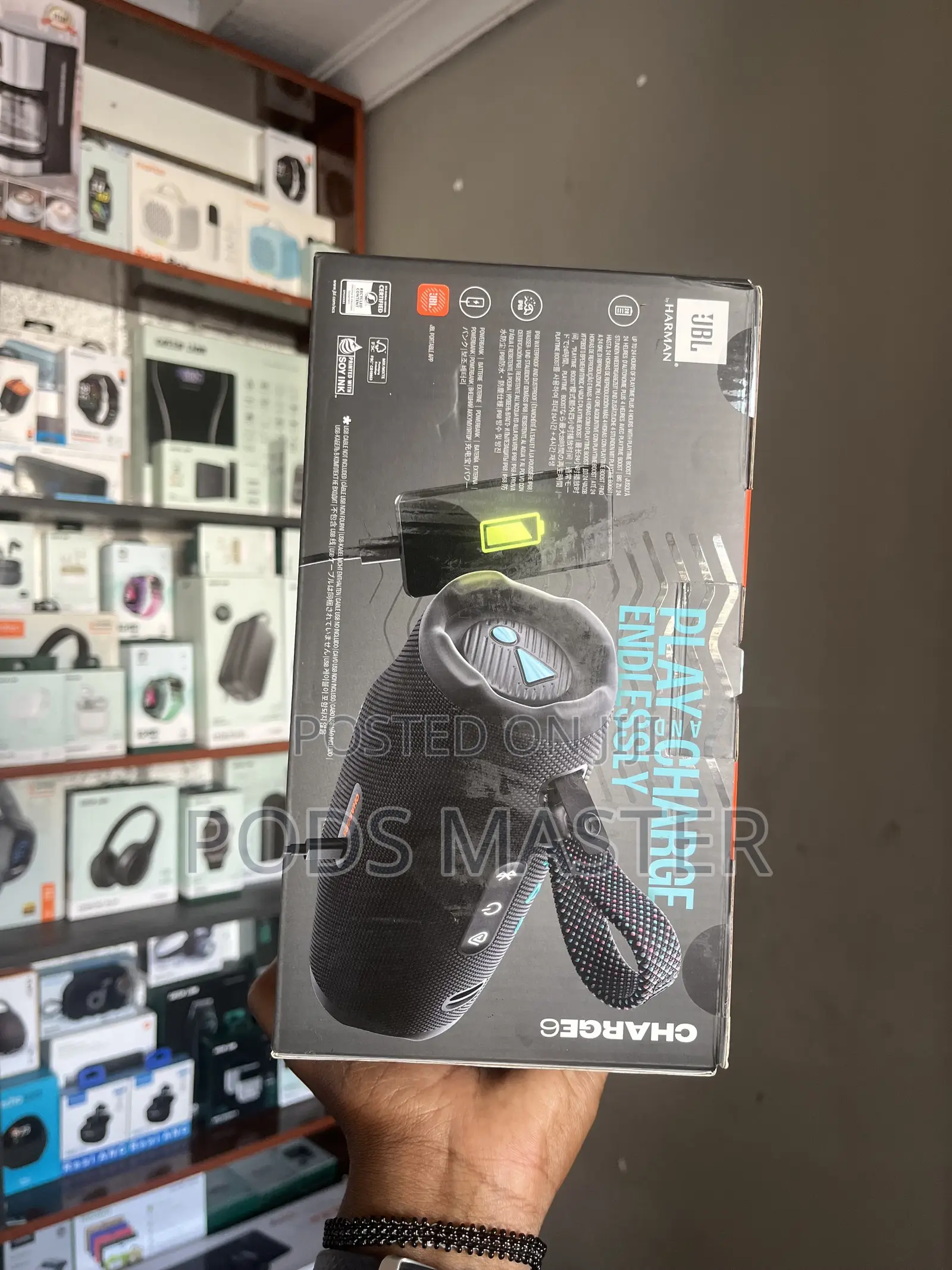 JBL Charge 6