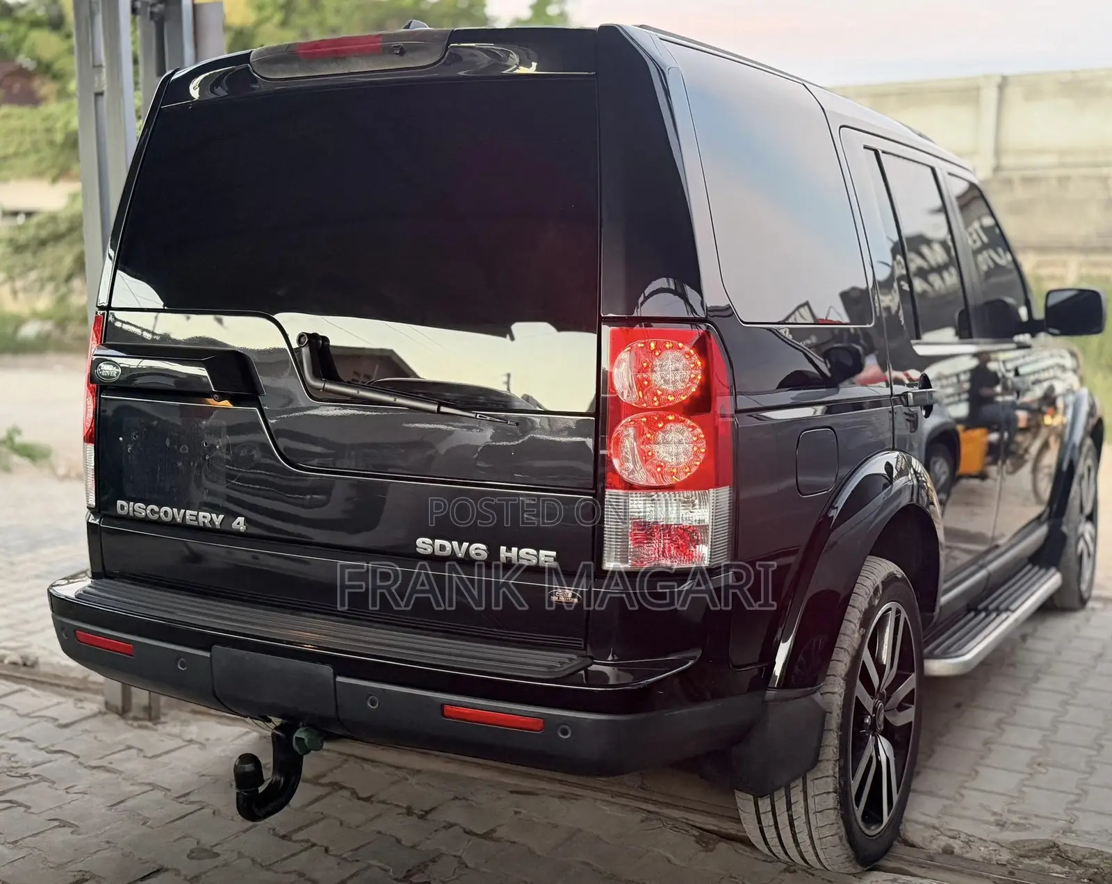 Land Rover Discovery 2013 Black