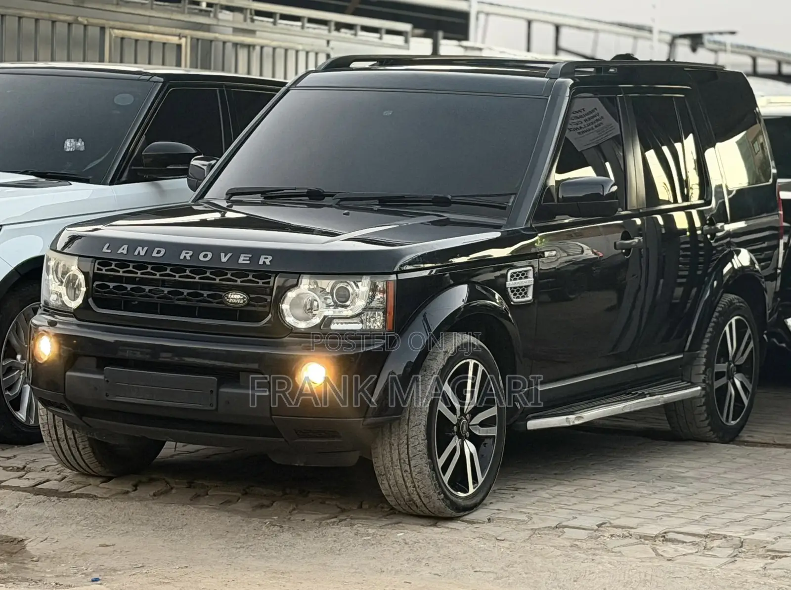 Land Rover Discovery 2013 Black