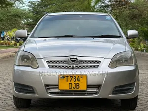 Toyota Corolla RunX 2005