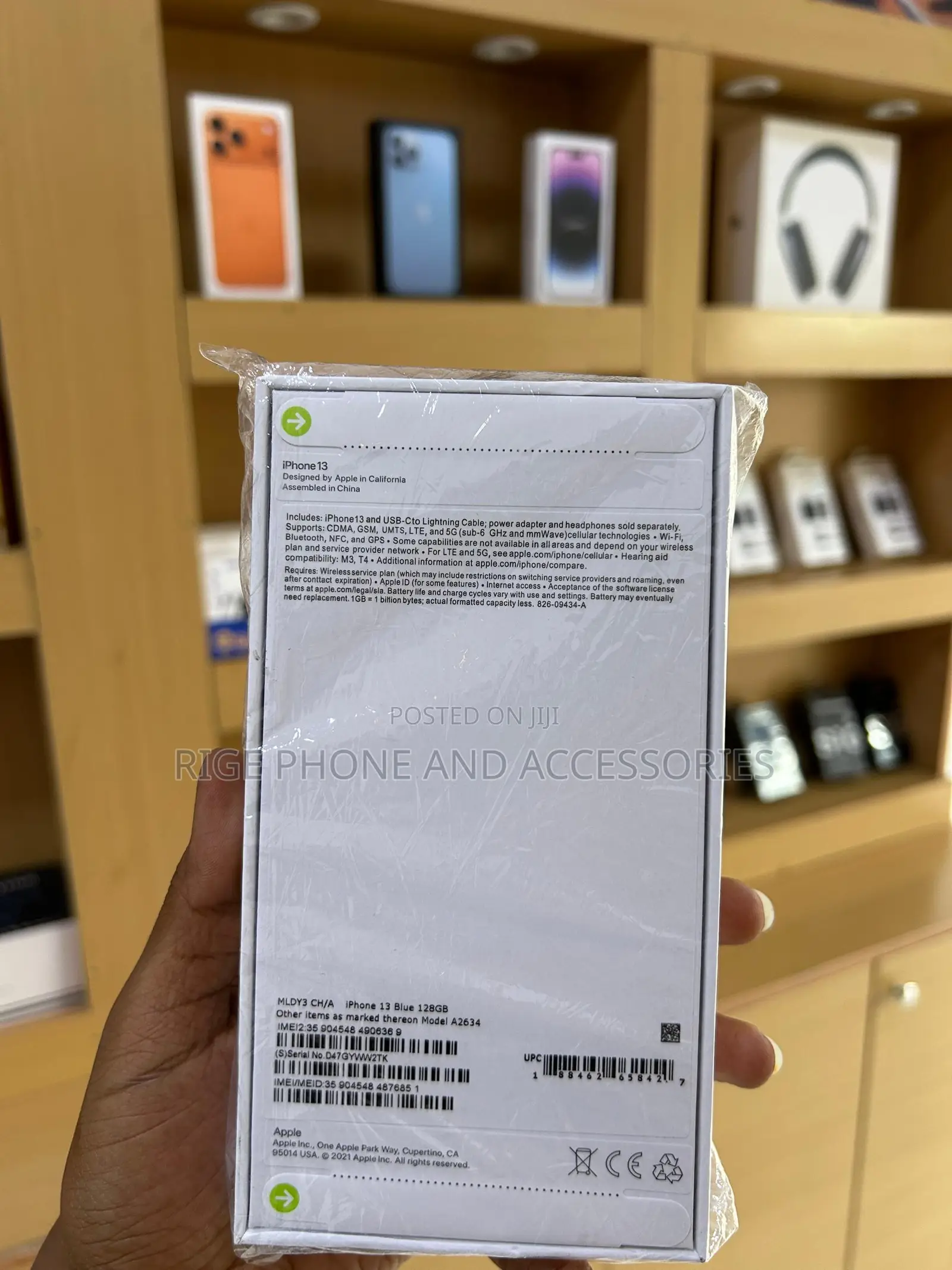 New Apple iPhone 13 128 GB Green