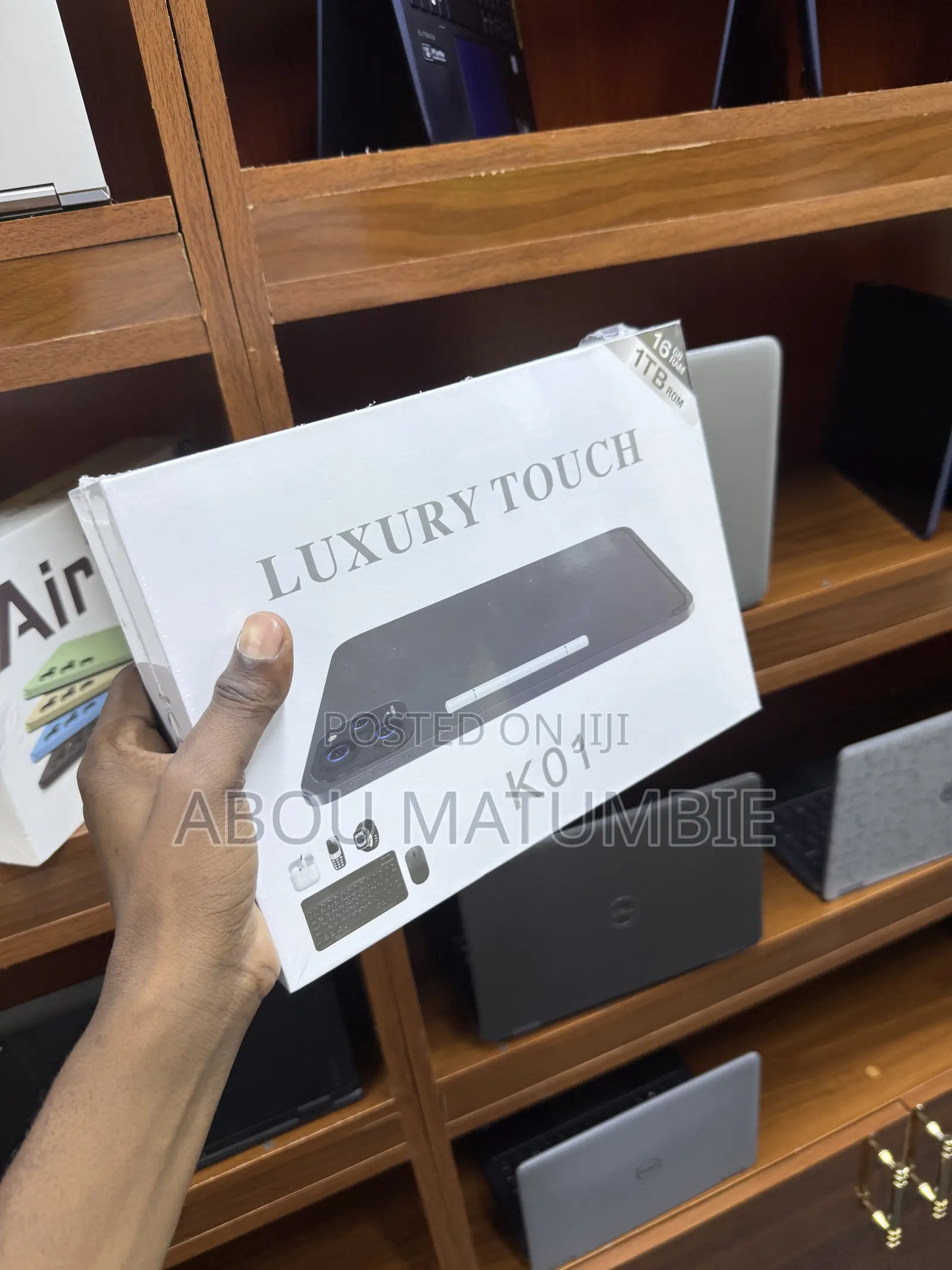 New Luxury Touch E825 1 TB