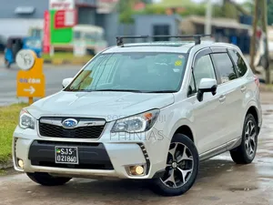 Subaru Forester 2014 White