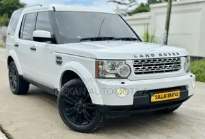 Land Rover Discovery 2013 White