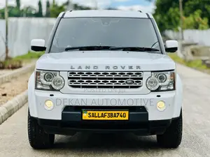 Land Rover Discovery 2013 White