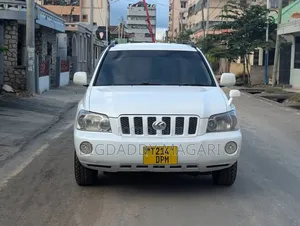Toyota Kluger 2002 White