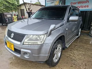 Suzuki Grand Vitara 2006 Gray