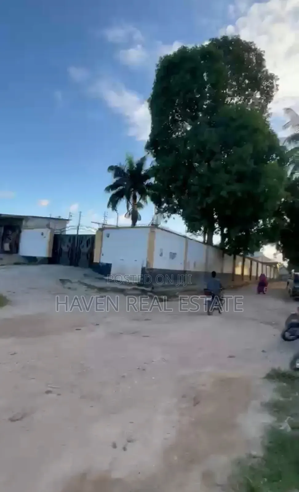 Commercial Plot for Sale at Pugu Road