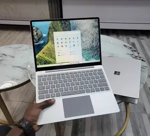 Laptop Microsoft Surface Go 16GB Intel Core i5 SSD 256GB