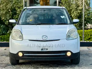 Mazda Verisa 2010 White