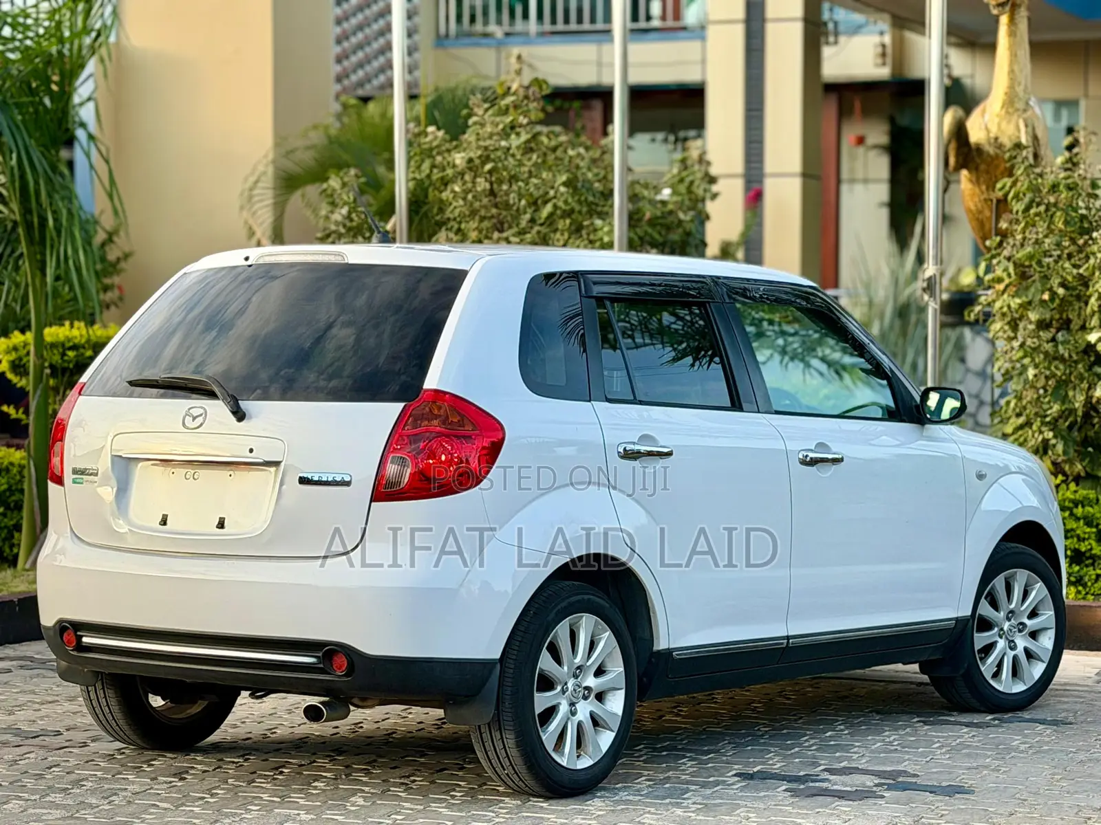 Mazda Verisa 2010 White