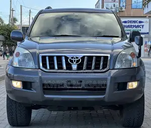 Toyota Land Cruiser Prado 2006 Gray