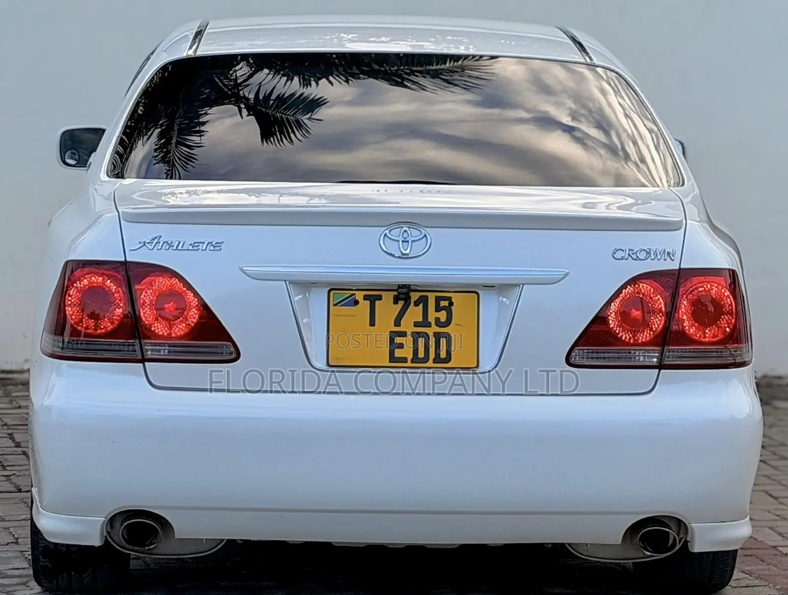 Toyota Crown Royale 2005 White
