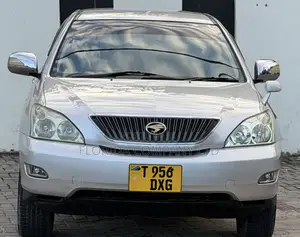 Toyota Harrier 2005