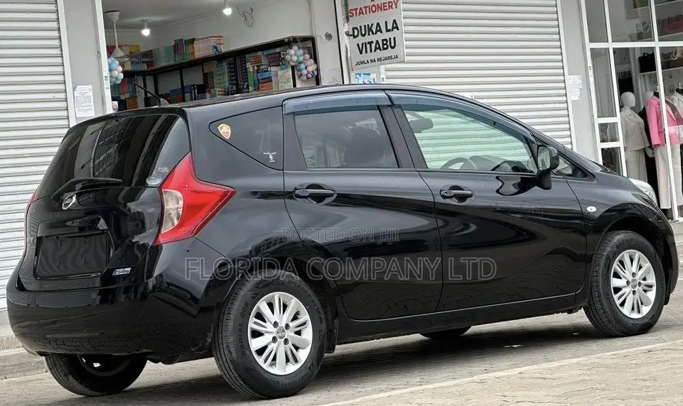 Nissan Note 2012 Black