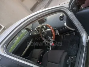 Toyota IST 2005 Silver