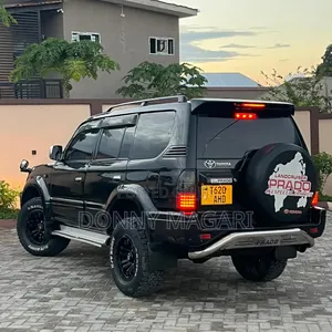 Toyota Land Cruiser Prado 1998 Black