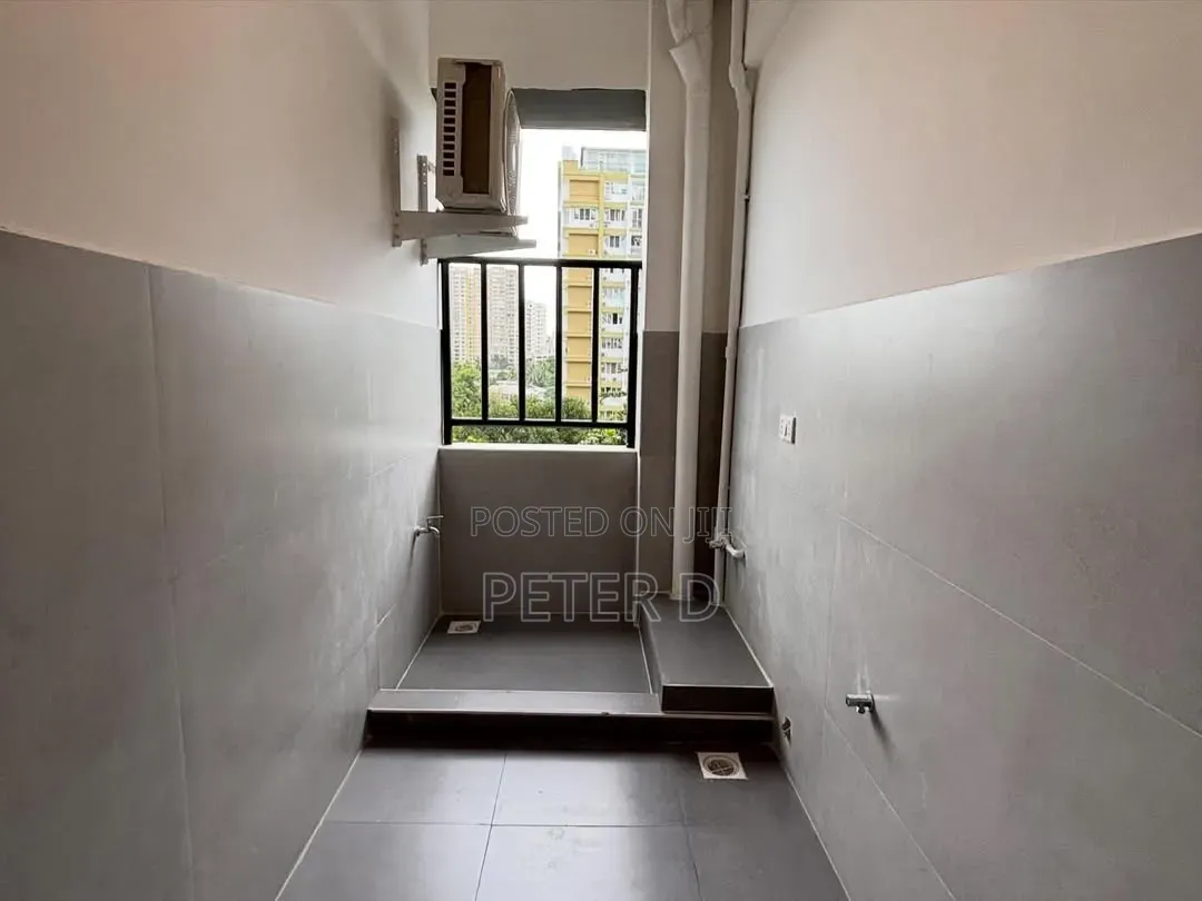 3bdrm Apartment in Upanga West for rent
