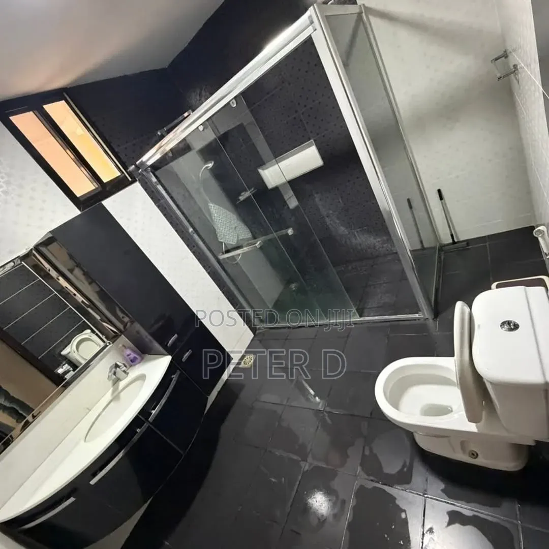 Furnished 3bdrm Apartment in Oyster Bay for rent