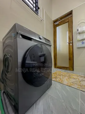 Furnished 3bdrm Apartment in Kivukoni for rent