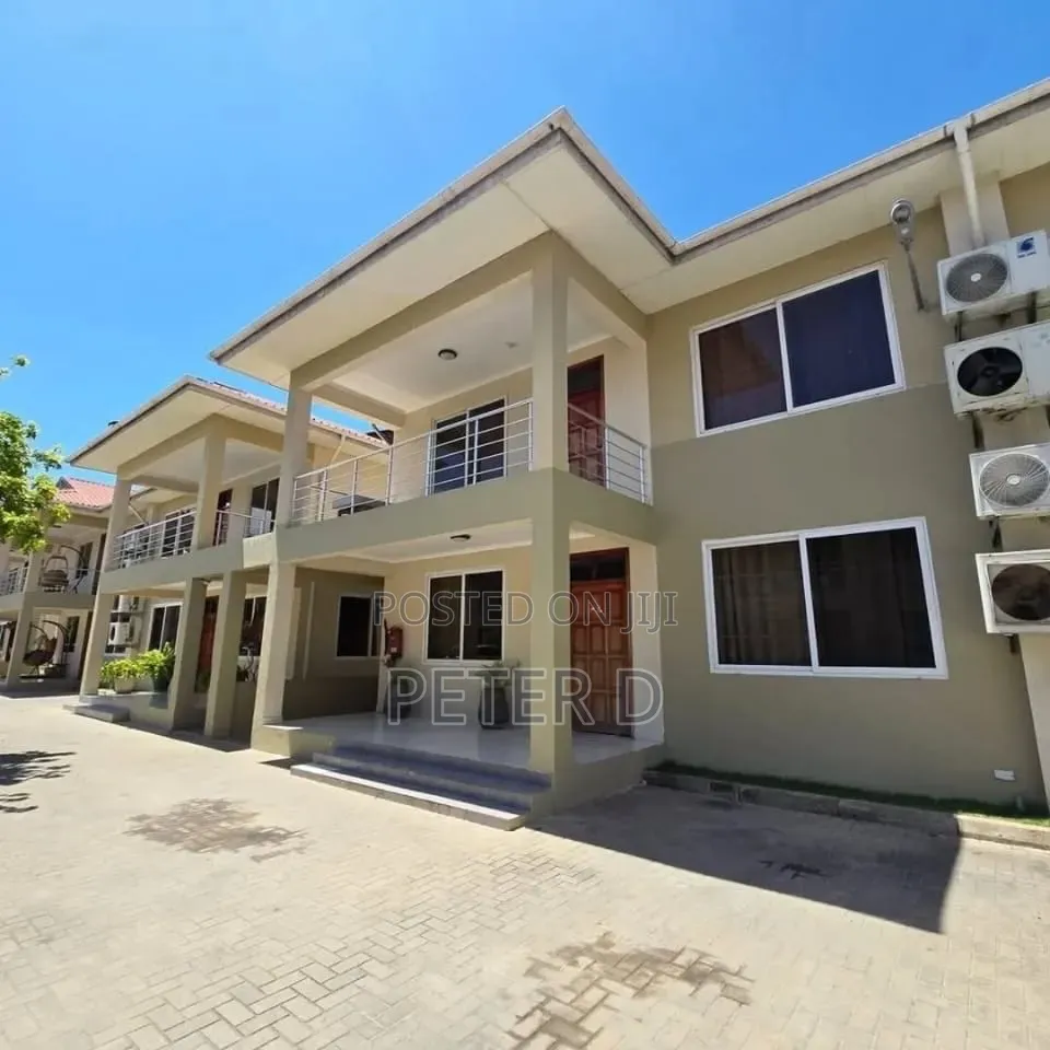Furnished 4bdrm Villa in Oyster Bay for rent