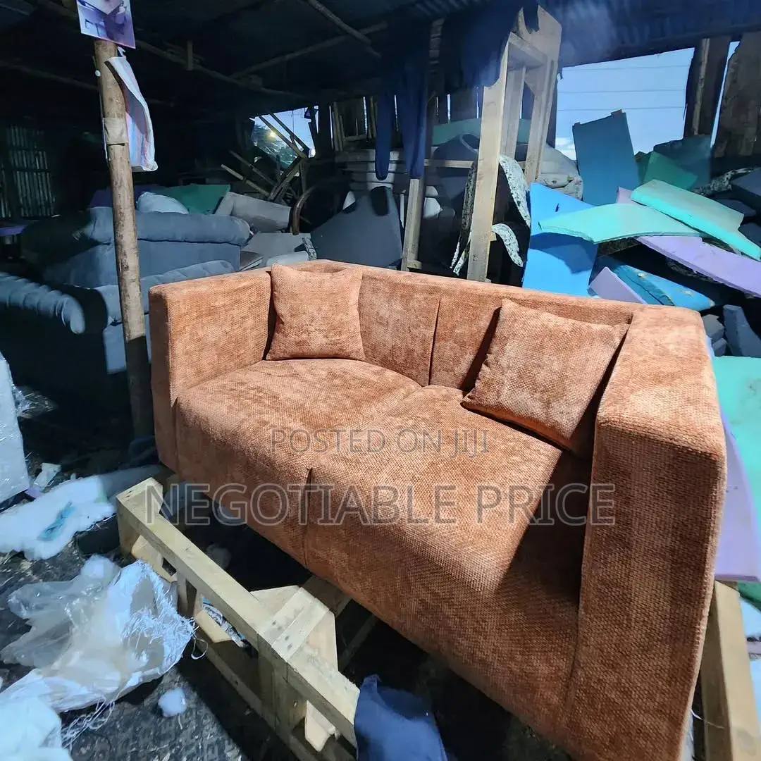 Sofa Nzuri Ya Watu Wawili