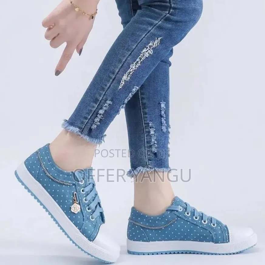 Polka Dot Casual Sneakers