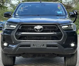 Toyota Hilux 2021 Black