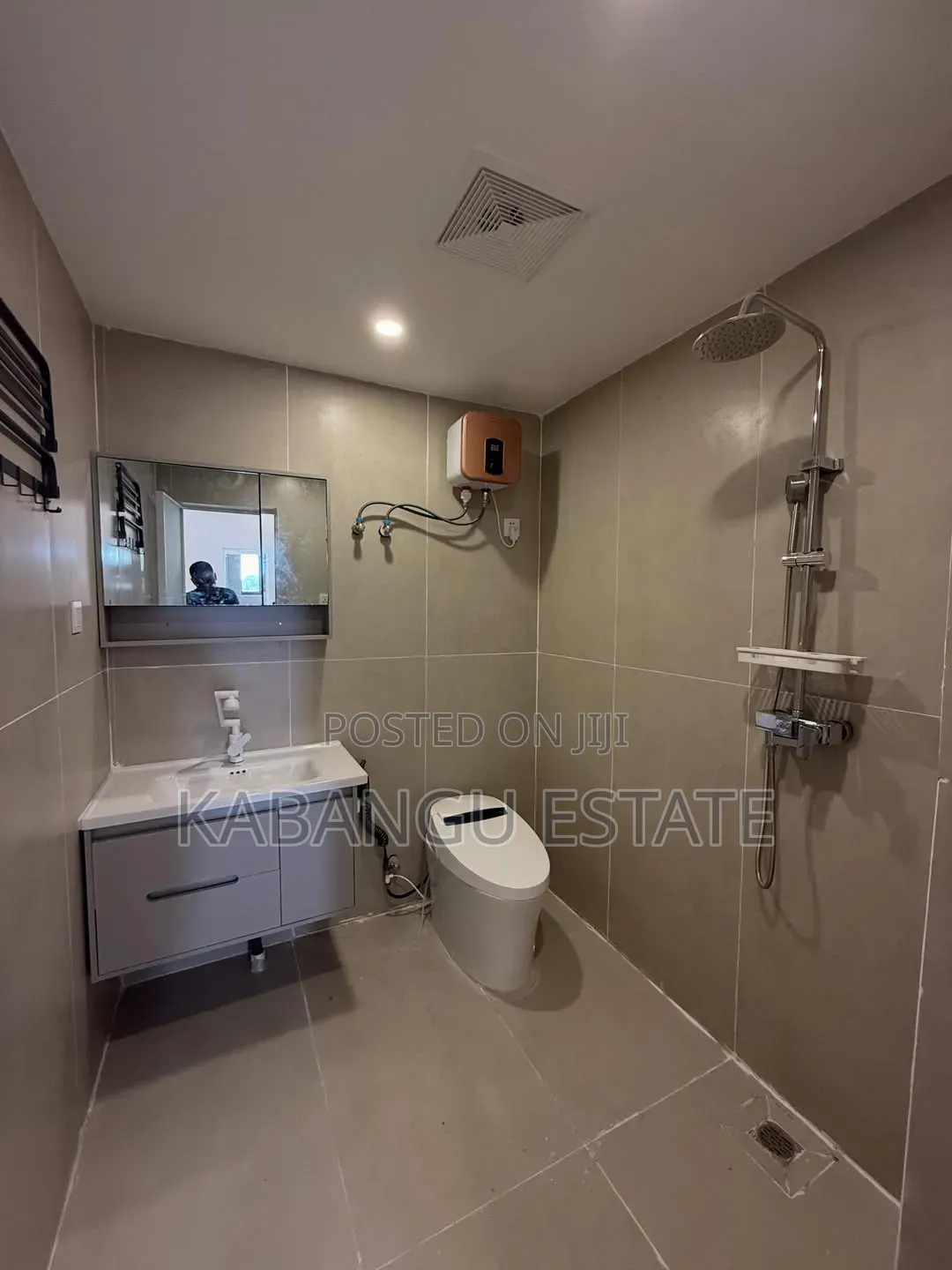 Furnished 2bdrm Apartment in Oysterbay for rent