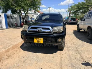 Toyota Hilux Surf 2008 Black