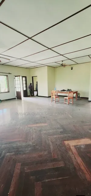 3bdrm House in Makongo, Goba for sale