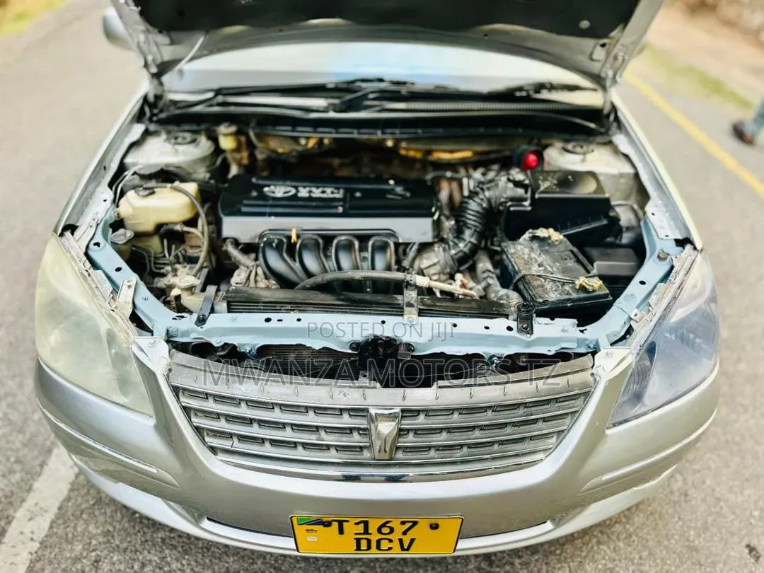 Toyota Premio 2004 Silver