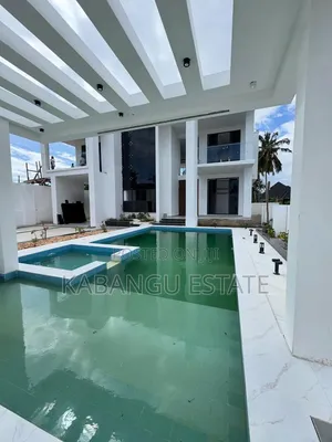 4bdrm Mansion in Goba for sale