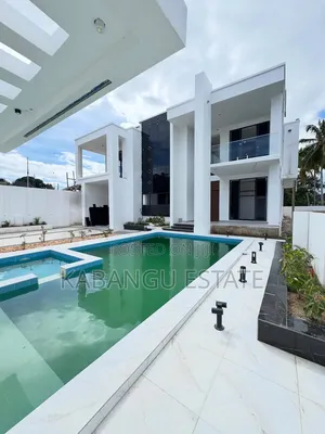 4bdrm Mansion in Goba for sale