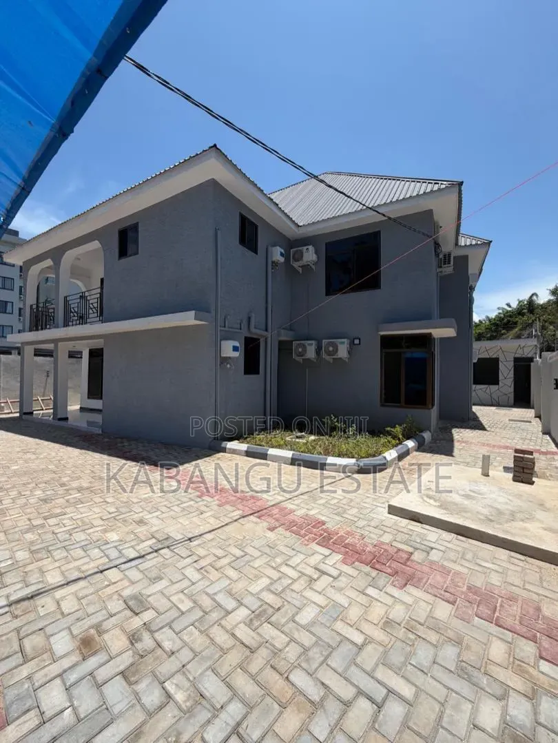 7bdrm House in Masaki for rent