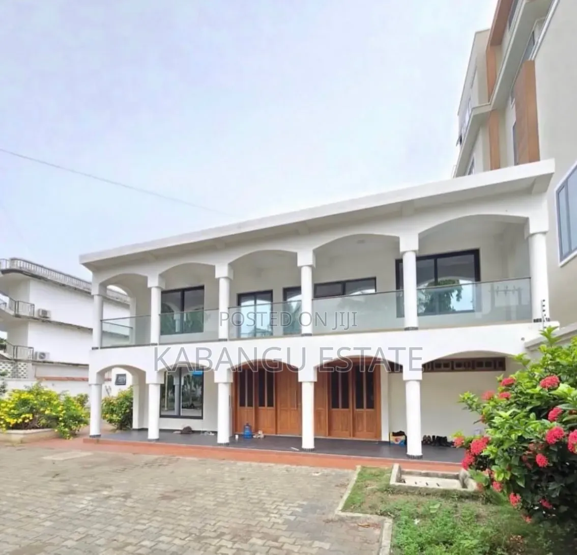 3bdrm House in Masaki for rent
