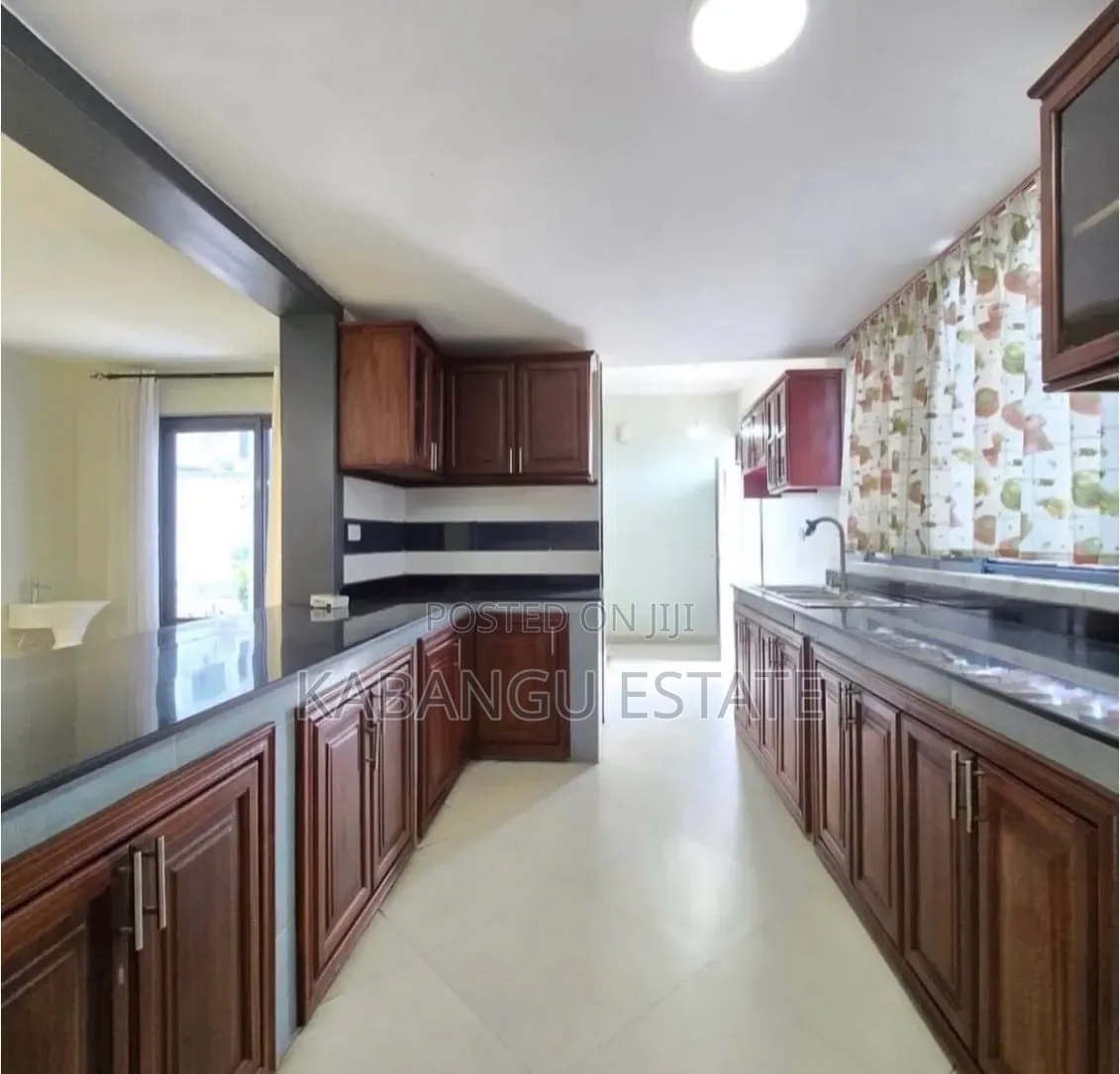 3bdrm House in Masaki for rent
