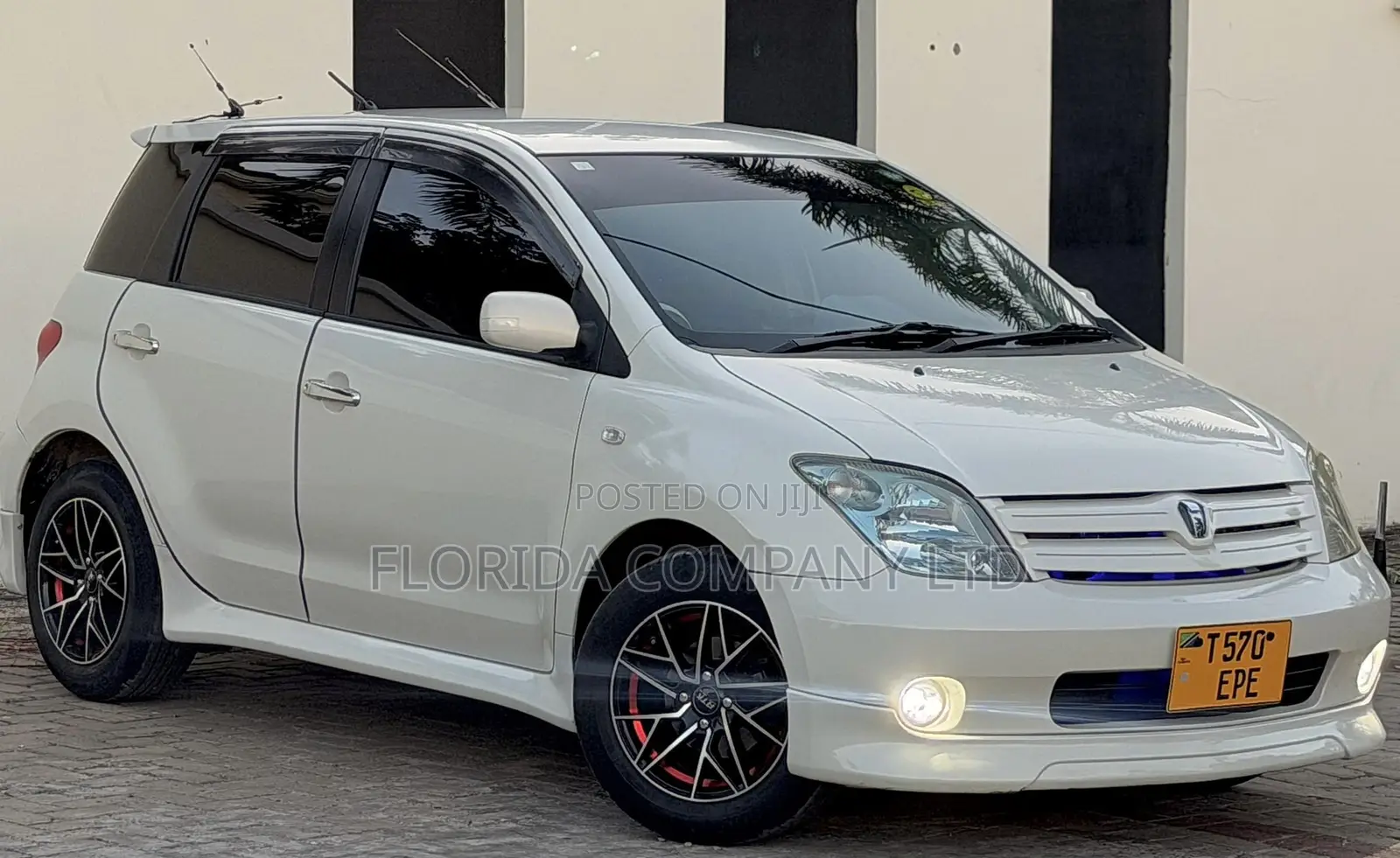 Toyota IST 2003 White