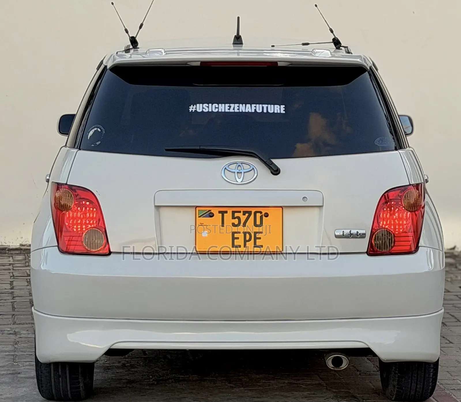 Toyota IST 2003 White