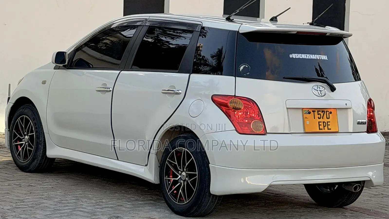 Toyota IST 2003 White