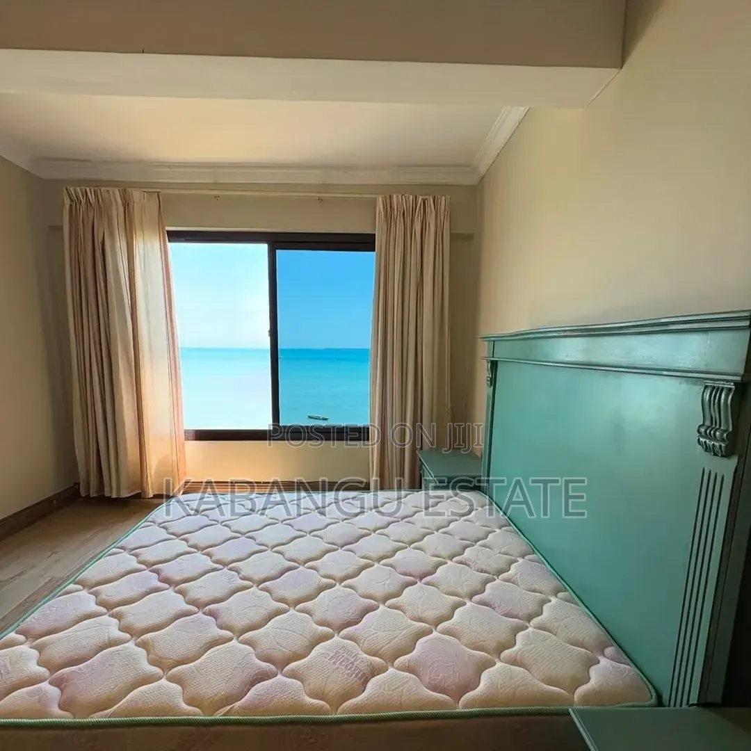 Furnished 3bdrm Apartment in Msasanibeach for rent