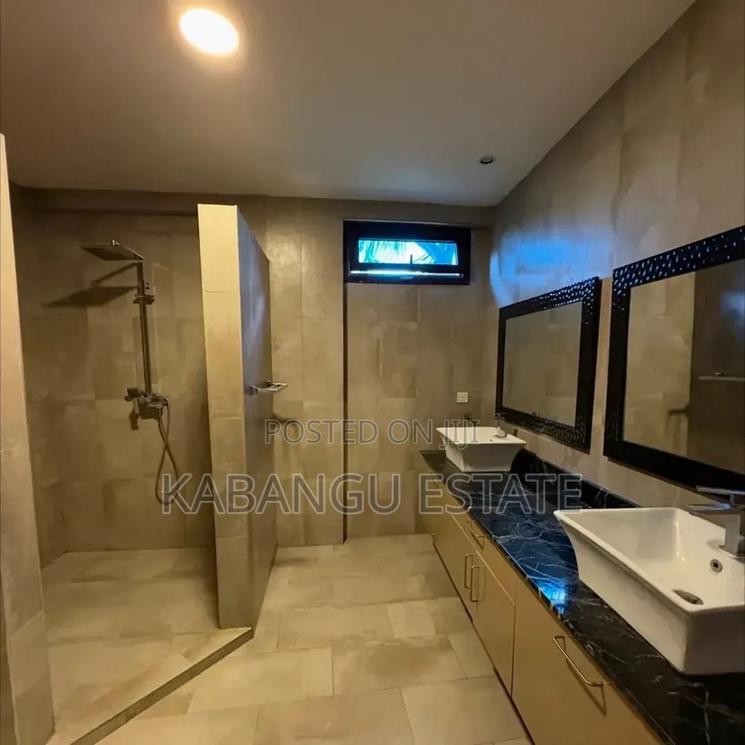 Furnished 3bdrm Apartment in Msasanibeach for rent