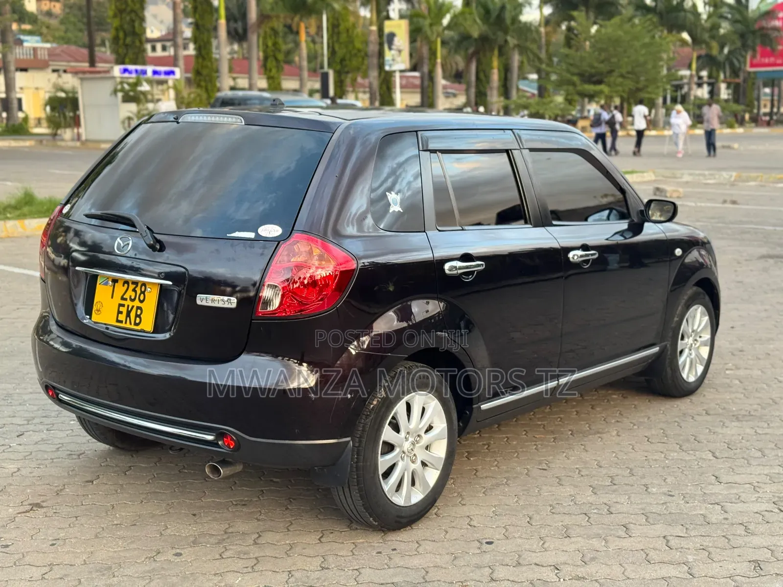 Mazda Verisa 2010 Black