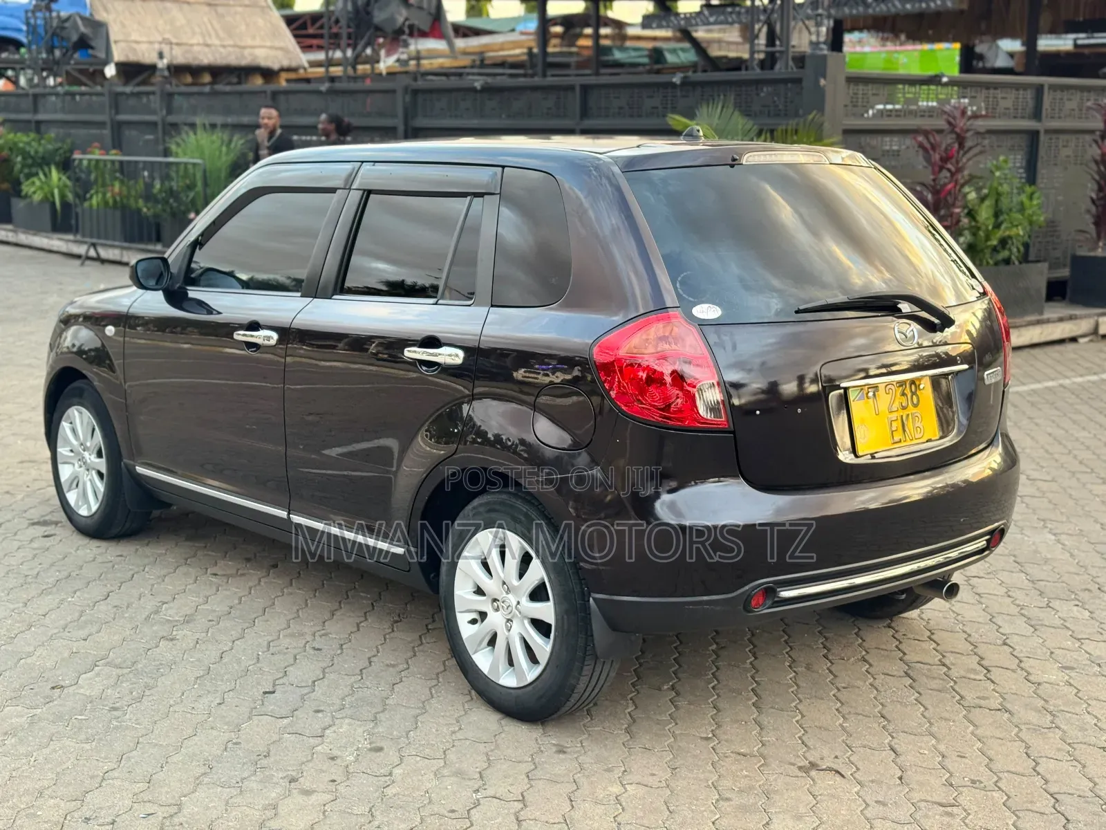 Mazda Verisa 2010 Black