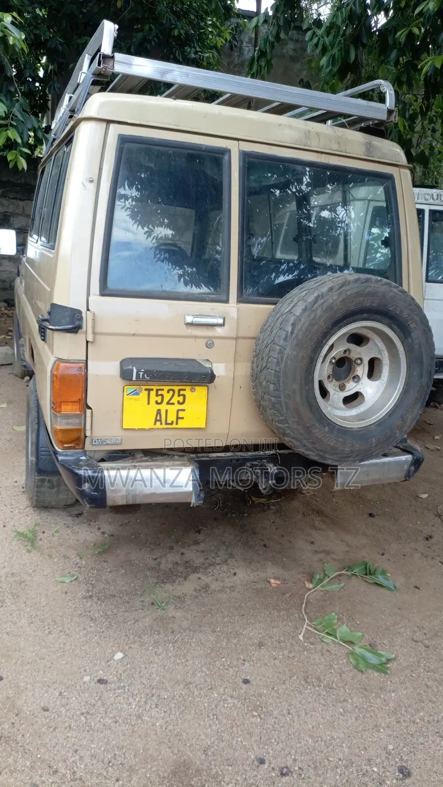 Toyota Land Cruiser 1999 Beige