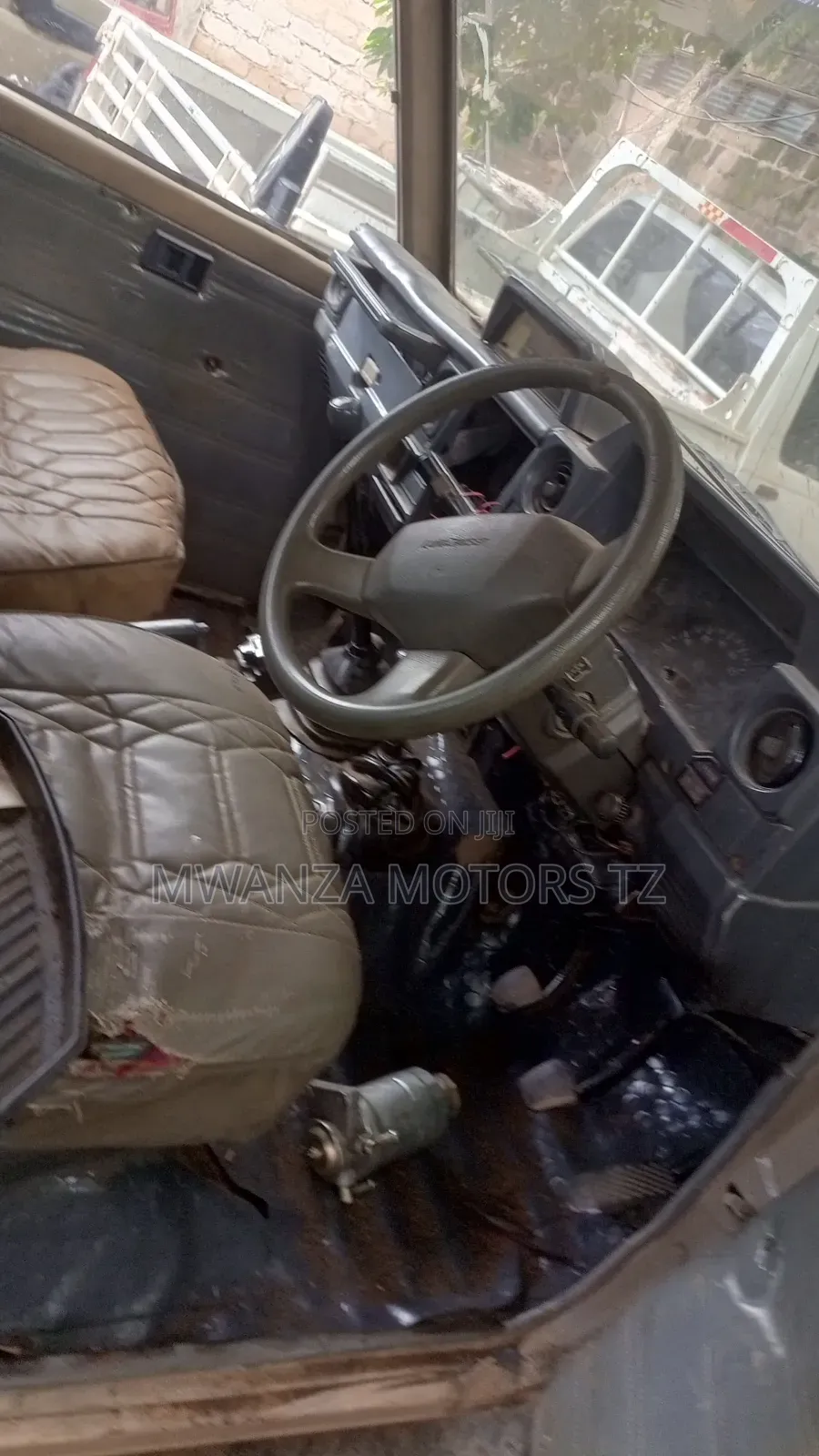 Toyota Land Cruiser 1999 Beige
