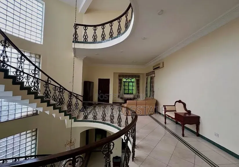 Furnished 4bdrm Villa in Oysterbay for rent