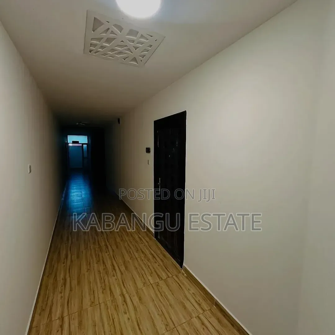 3bdrm Apartment in Msasani for sale